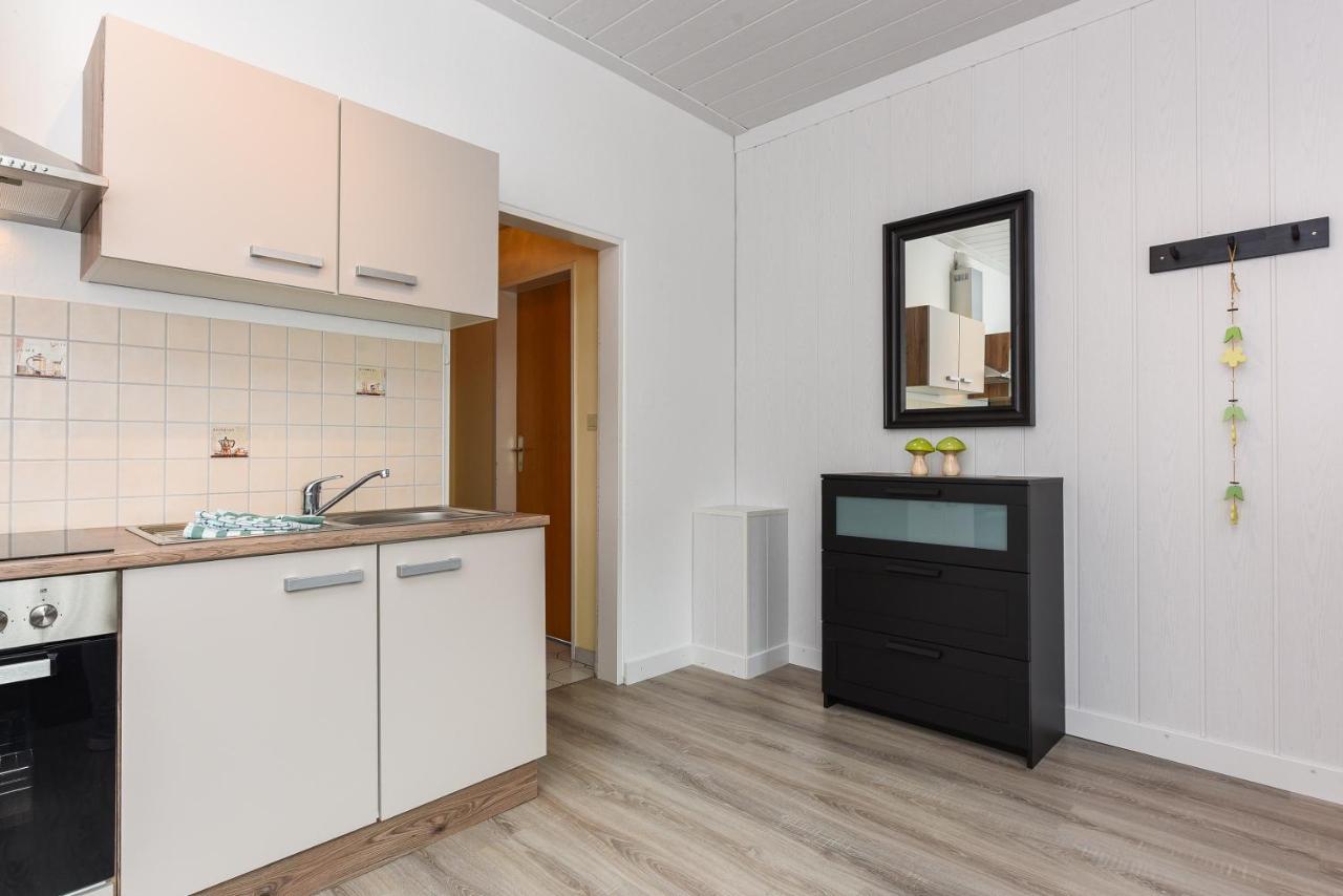 Ferienwohnungen Im Haus Waterkant 纽哈灵吉塞尔 外观 照片