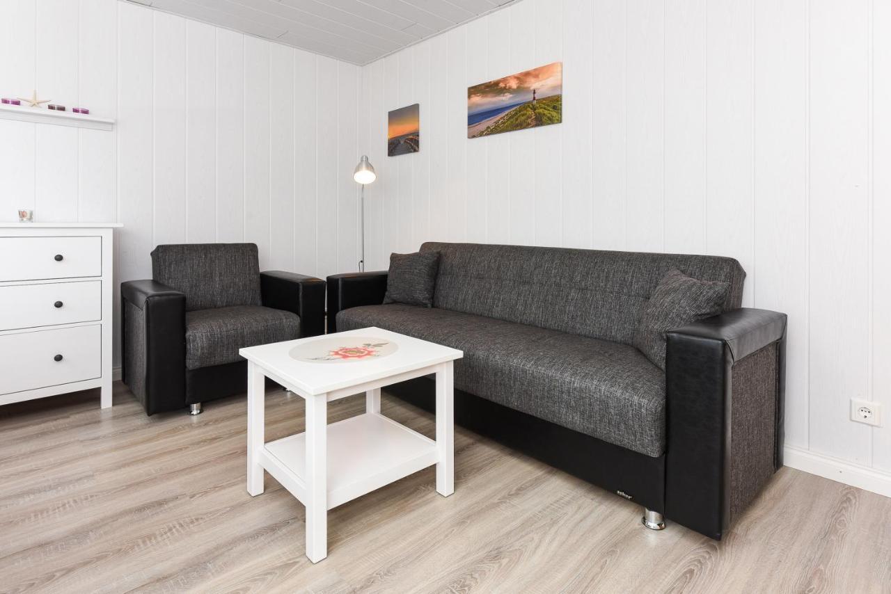 Ferienwohnungen Im Haus Waterkant 纽哈灵吉塞尔 外观 照片