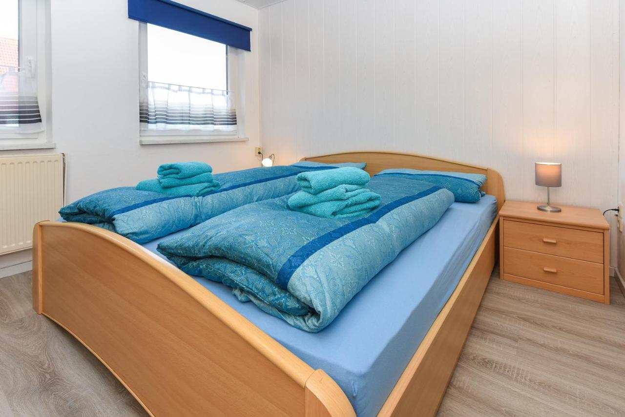 Ferienwohnungen Im Haus Waterkant 纽哈灵吉塞尔 外观 照片