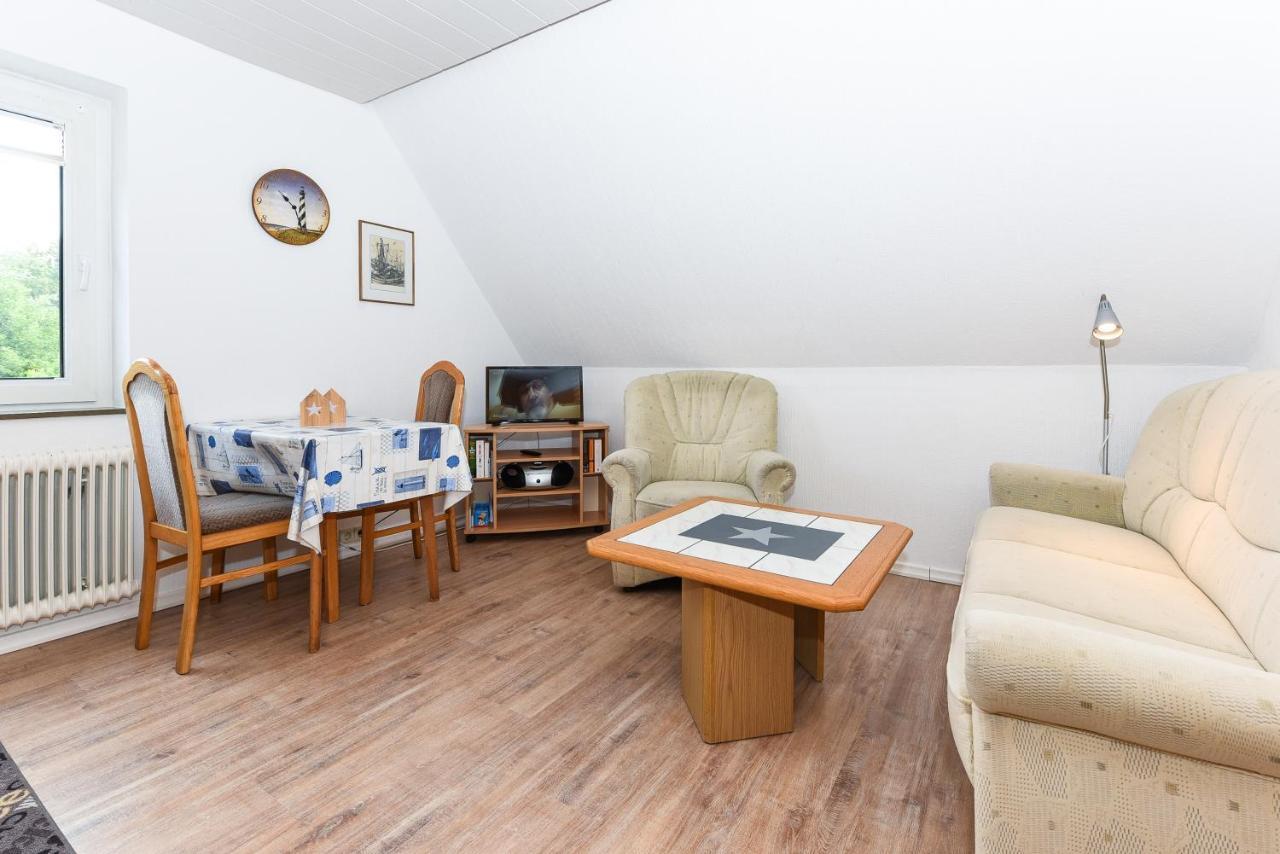 Ferienwohnungen Im Haus Waterkant 纽哈灵吉塞尔 外观 照片