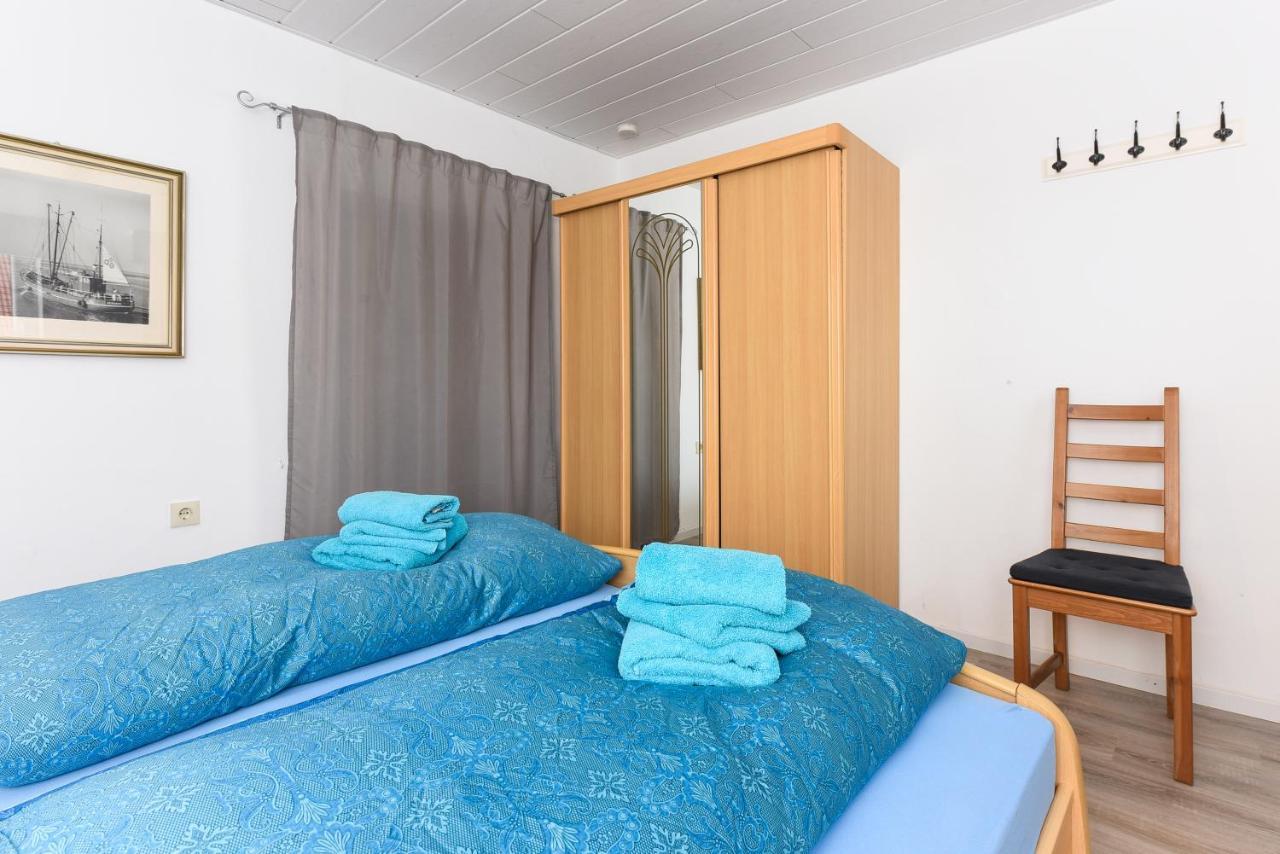 Ferienwohnungen Im Haus Waterkant 纽哈灵吉塞尔 外观 照片
